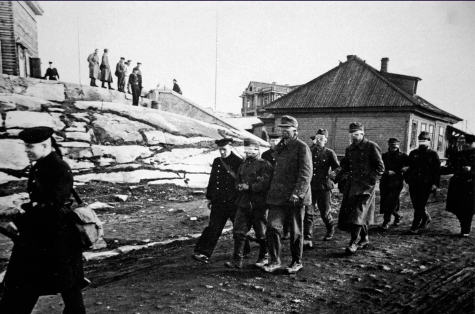 Новости время войны. Оборона Мурманска в годы Великой Отечественной войны. Мурманск в Великую отечественную войну. Мурманск 1944. Мурманск 1942.