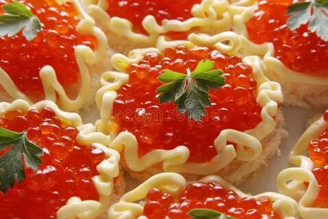 Красная икра гребешки
