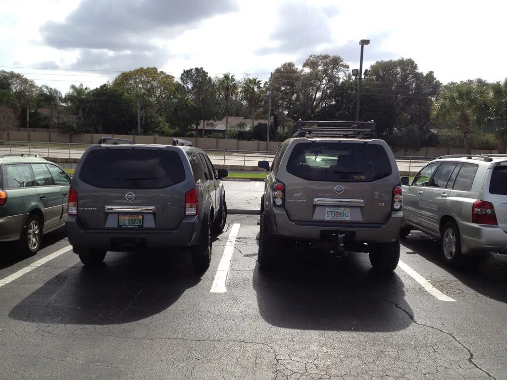 ниссан патфайндер и ларгус. сравнение патфайндер.