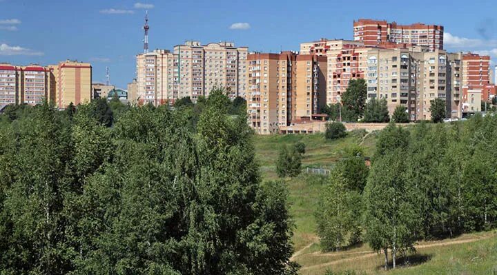 Как выглядит город истра Уважаемые автомобилисты!!! Будьте внимательны! Оставлять машины напротив детской