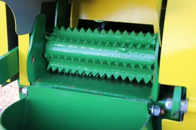 Измельчитель электрический bosch axt. Bosch axt 25 d, 2500 вт. Измельчитель веток макита ud2500. Измельчитель пищевых отходов status premium. Измельчители без.