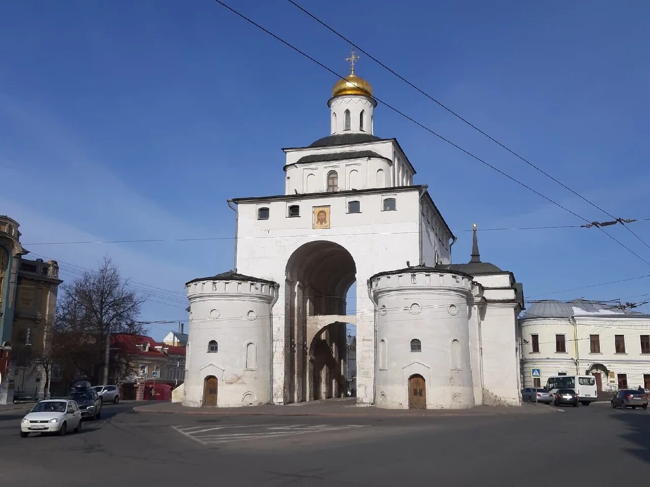 Золотые ворота во Владимире 1158-1164. Памятник города Владимира золотые ворота. Золотые ворота во Владимире 12 век ЕГЭ. Золотые ворота при ком