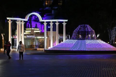 Кабардинка ночью