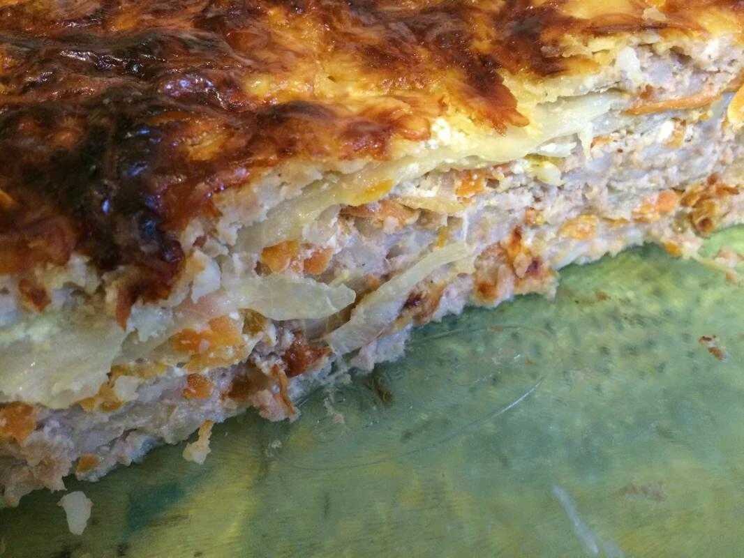 Запеканка из капусты с фаршем в духовке. Запеканка с капустой и фаршем в духовке. капустная запеканка с фаршем в духовке. слоеная капустная запеканка. запеканка с рисом и капустой.