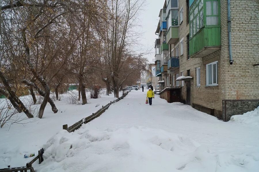 Улица 1-я Лесная в Абрамово Куйбышевского района. Куйбышев Новосибирская область квартал 8 дом 2. Г Куйбышев НСО новости про очистку снега.