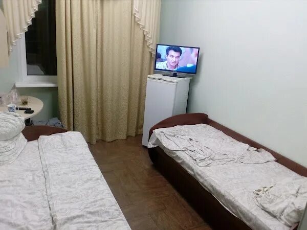 Нефтеюганск промзона пионерная 5п. Гостиница спутник нефтеюганск. Гостиница спутник москва номера. Гостиница причал нефтеюганск. Гостиница спутник нефтеюганск.