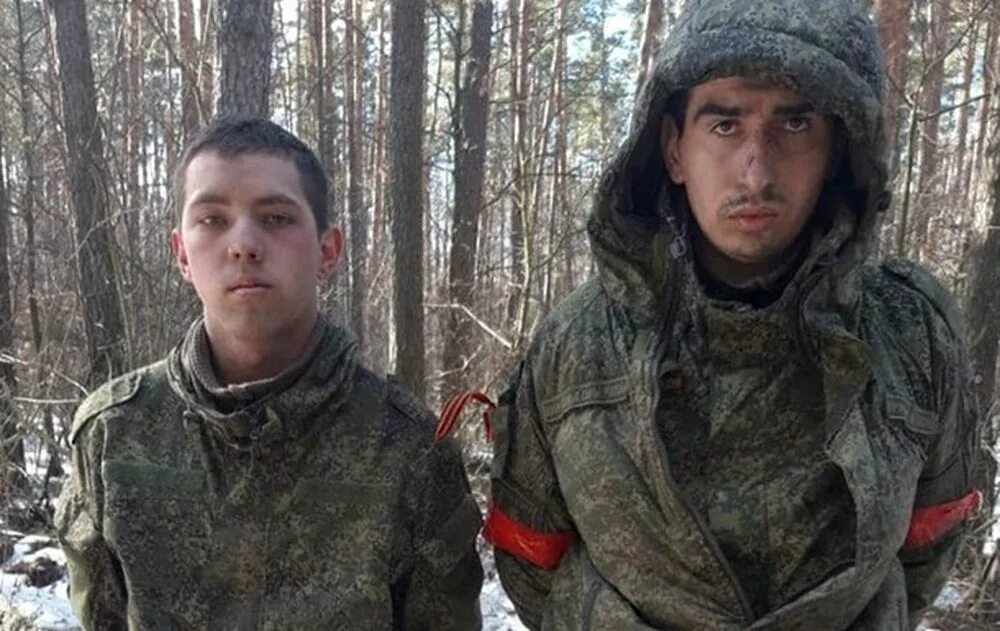 Военнослужащий попавший в плен. Поенные российские военные. пленные российские военные. пленные российские солдаты на украине. пленные российские солдаты на украине 2025.