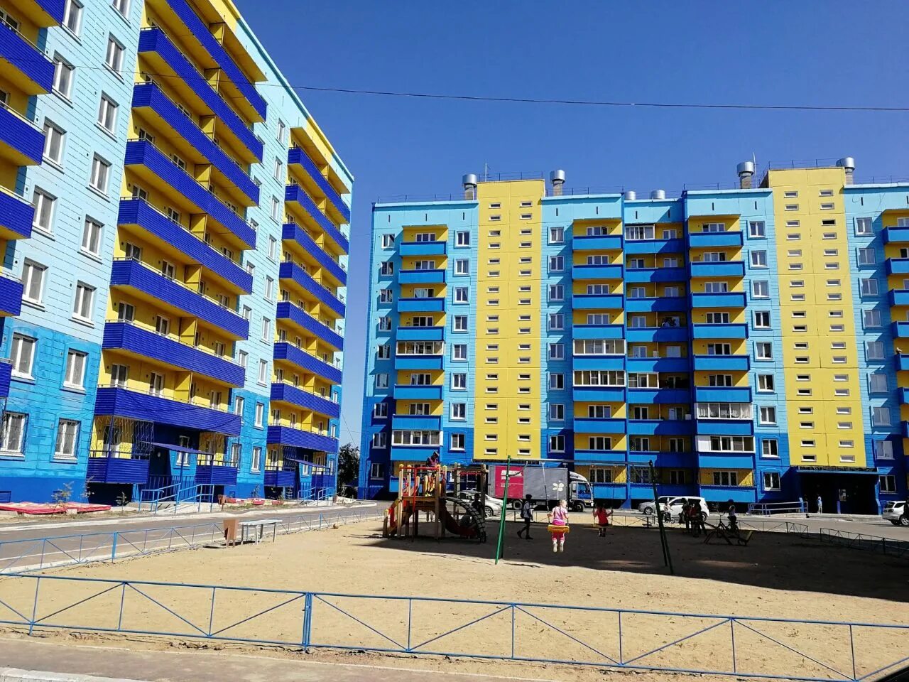 9 микрорайон чита дом 11. Ул 9 января 20 чита. Усуглинская чита. Северный 13 чита. Магазин рестарт в чите.