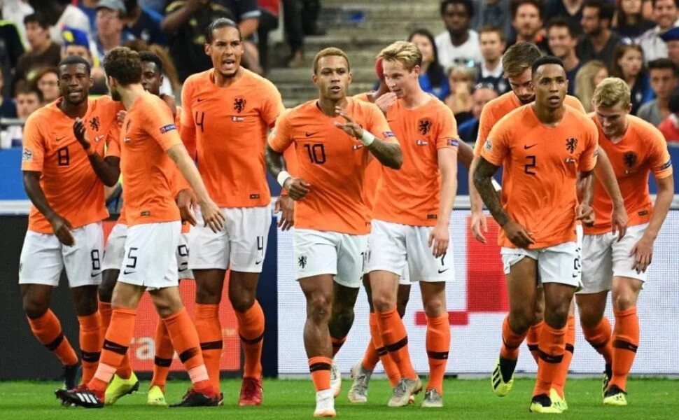 Сборная голландии по футболу. Сборная голландии по футболу 2022. Сборная голландии 2022. Сборная голландии 2022. Лига голландии по футболу.