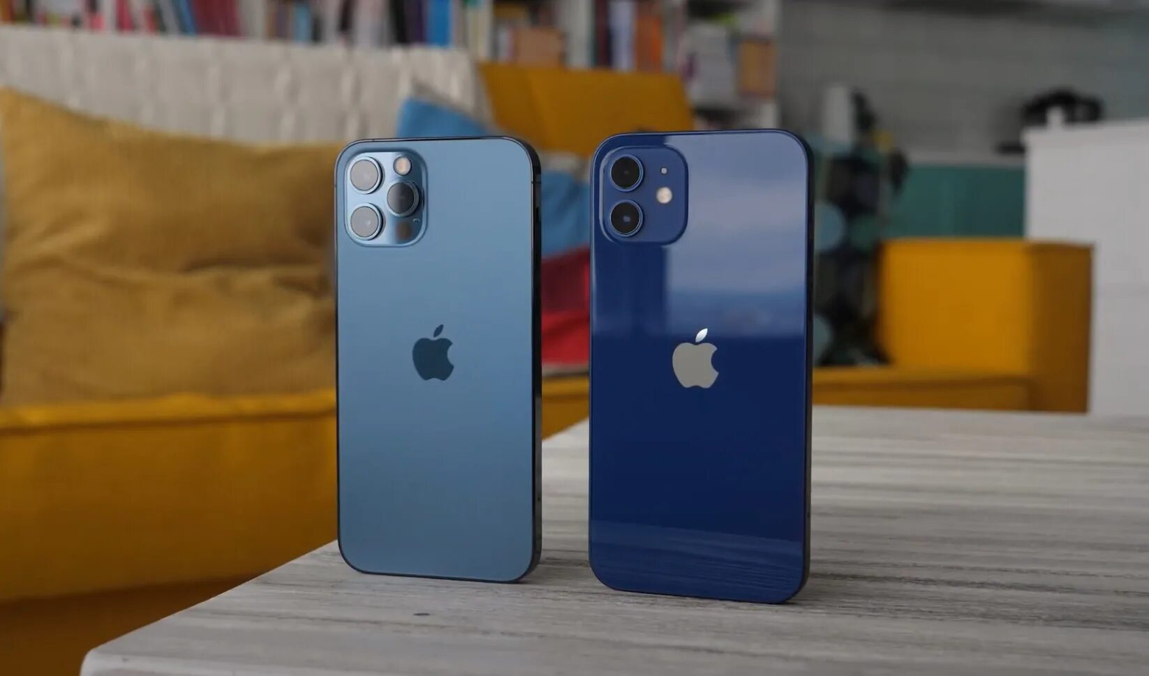 Лучший цвет айфона 13. Айфон 12 и 13. Iphone 13 Blue. Iphone 12 Pro b 13. Iphone 12 Blue.