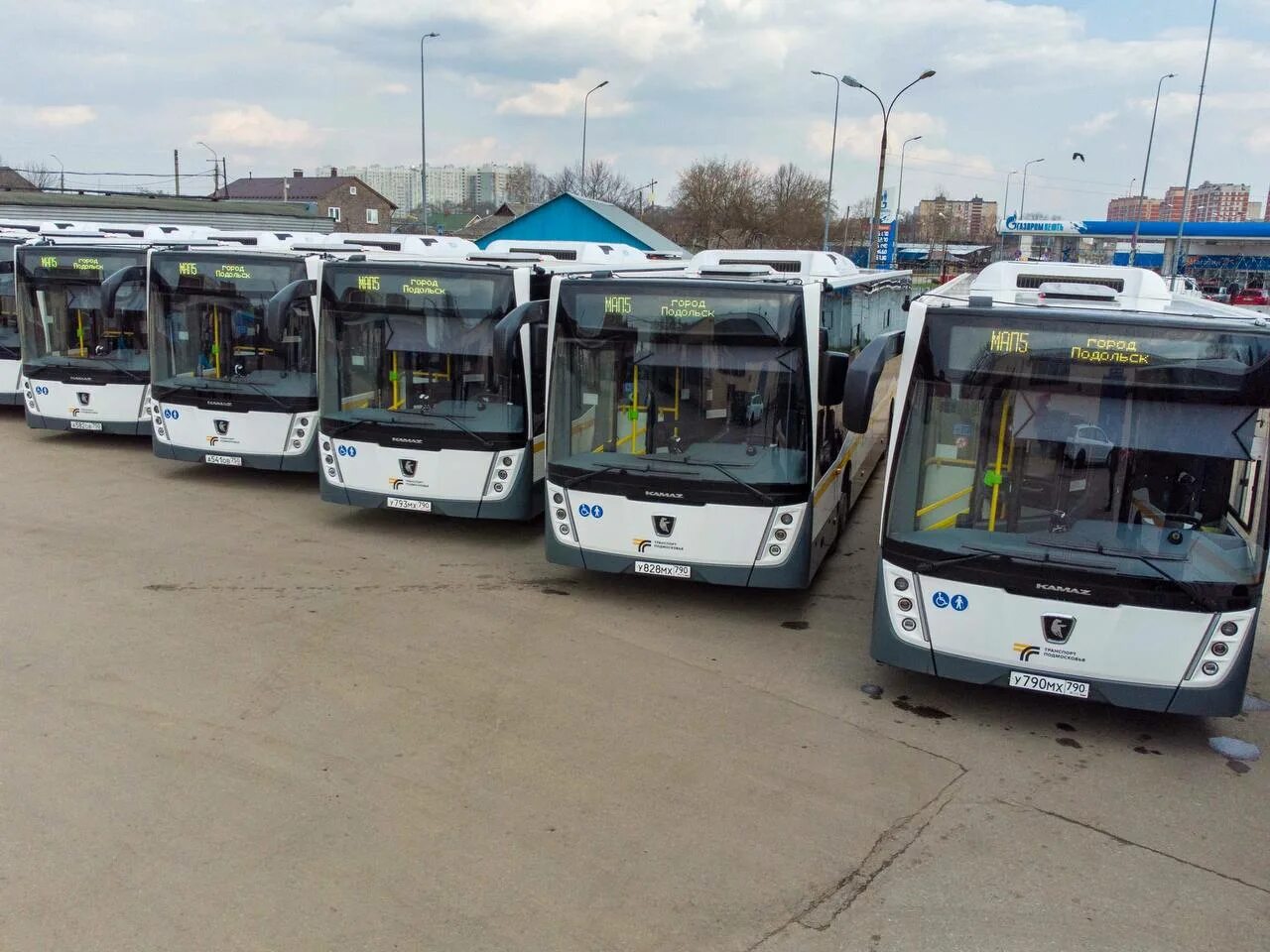 Новый автобус 2023. Новые автобусы. Автобус НЕФАЗ. Автобус КАМАЗ 2023 года. Московский автобус.