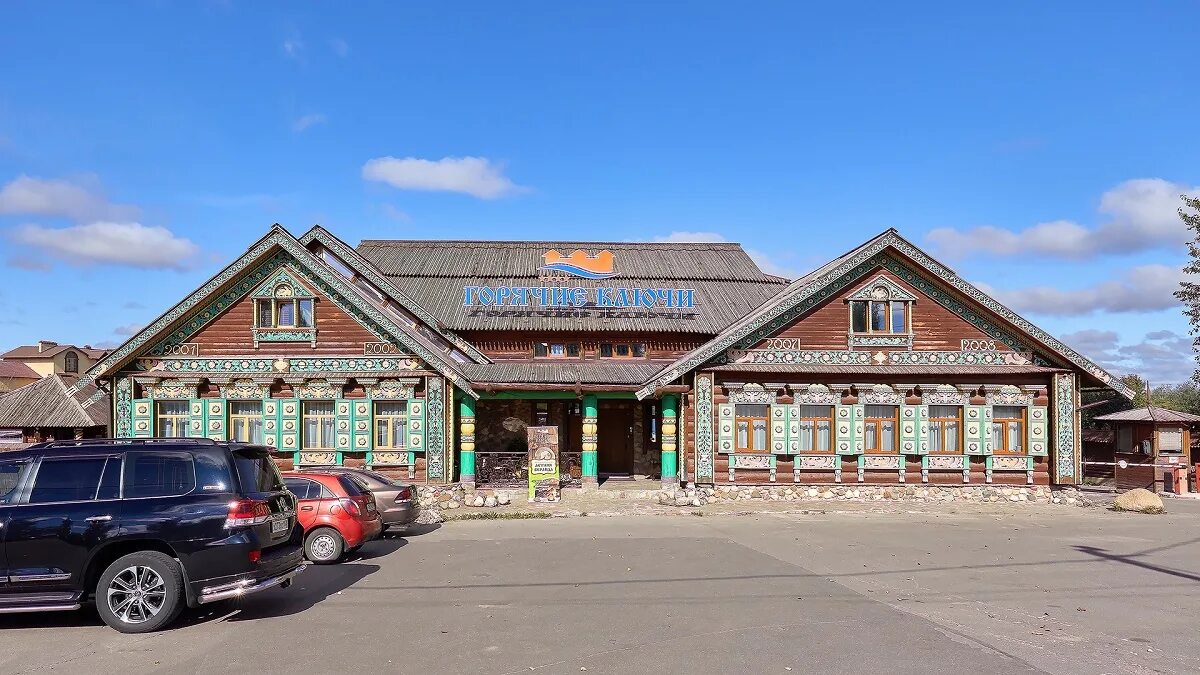 Эко отель горячие ключи суздаль. Отель горячие ключи в суздале. Гостиница горячий ключ суздаль. Отель горячий ключ в суздале. Коровники, 14, суздаль.