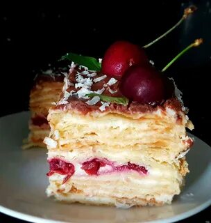Заварной с вишней