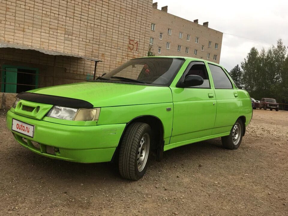 Ваз 2110 салатовая. Ваз 2110 2005 кузов. Ваз 2110 старый оскол. Ваз 2110 старый оскол. Ваз 2110.