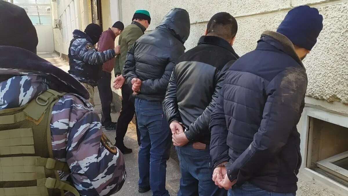 Лицо организовавшее преступную группу