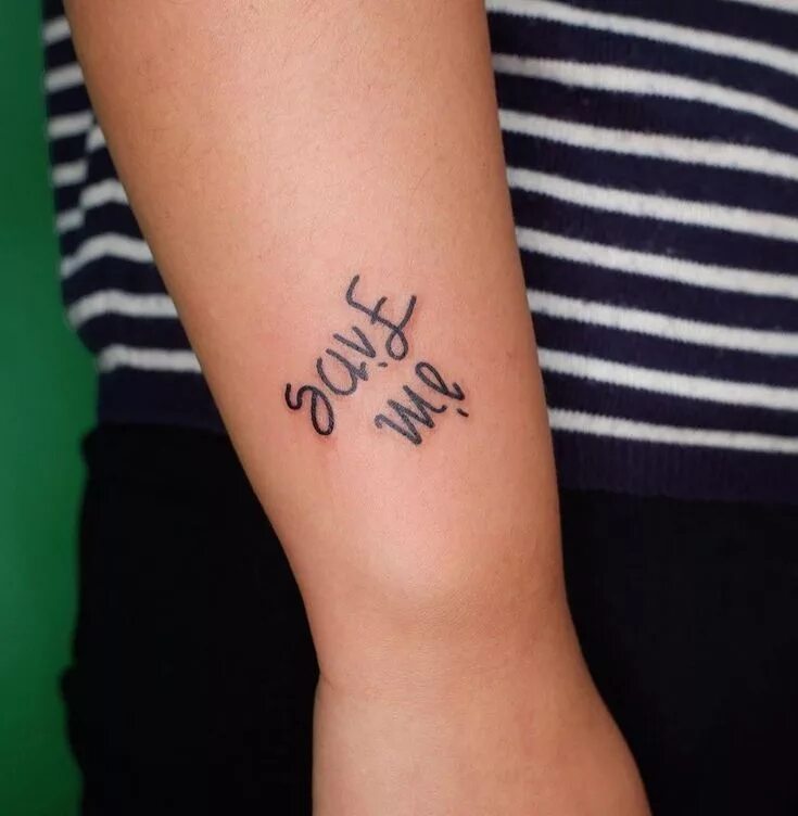 Tata бтс тату. Тату для арми bts. Тату бтс надпись. Тату bts. Татушки бтс.