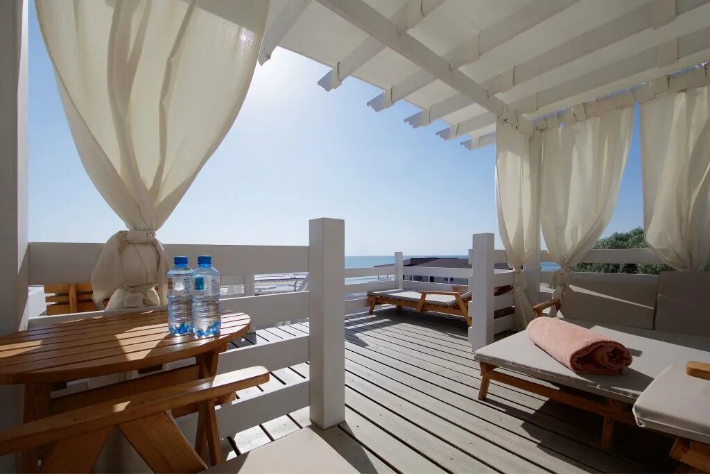 Отель alean family resort spa doville 5. Alean family doville 5*. Отель алеан довиль анапа. Alean doville анапа. Отель alean family resort spa doville 5.