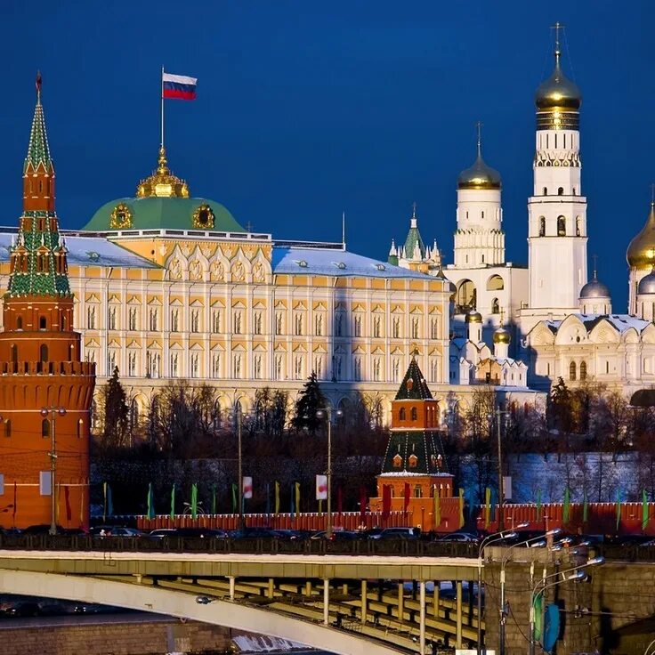 Стены московского кремля (20 башен), 1516. Короткие кремль. Московский кремль. Короткие кремль. Стены московского кремля (20 башен), 1516.