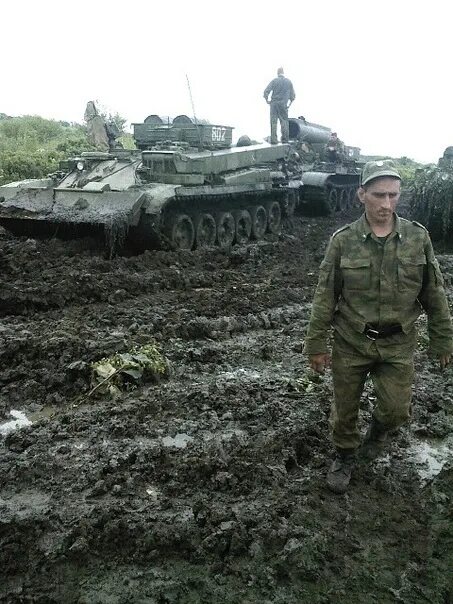 Клинцы брянская область военная. Брянской области мотострелковая Клинцы Войсковая часть. 488 Полк Клинцы. Воинская часть 91704 город Клинцы Брянская область. 28 Мотострелковая бригада Клинцы.