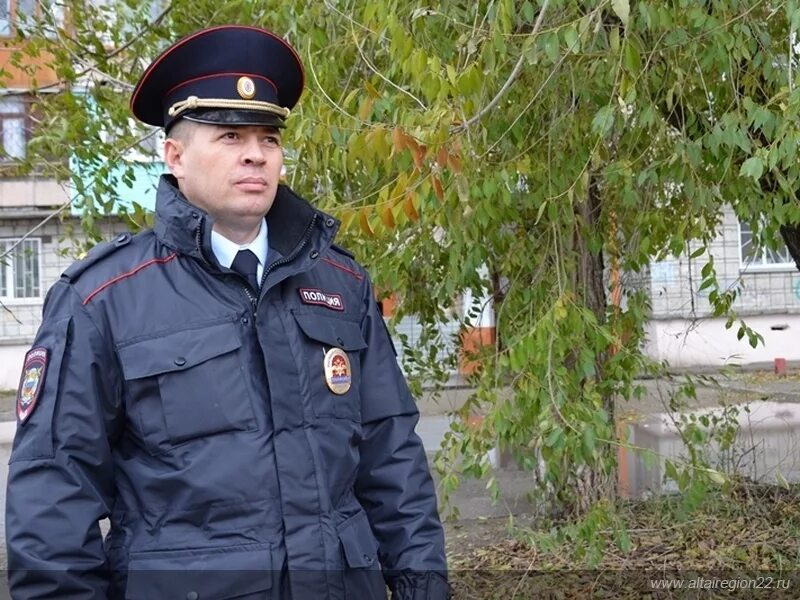 Полиция бийска телефоны. Бийская милиция. участковый полиции. полиция алтайского района алтайского края. увд г бийска.
