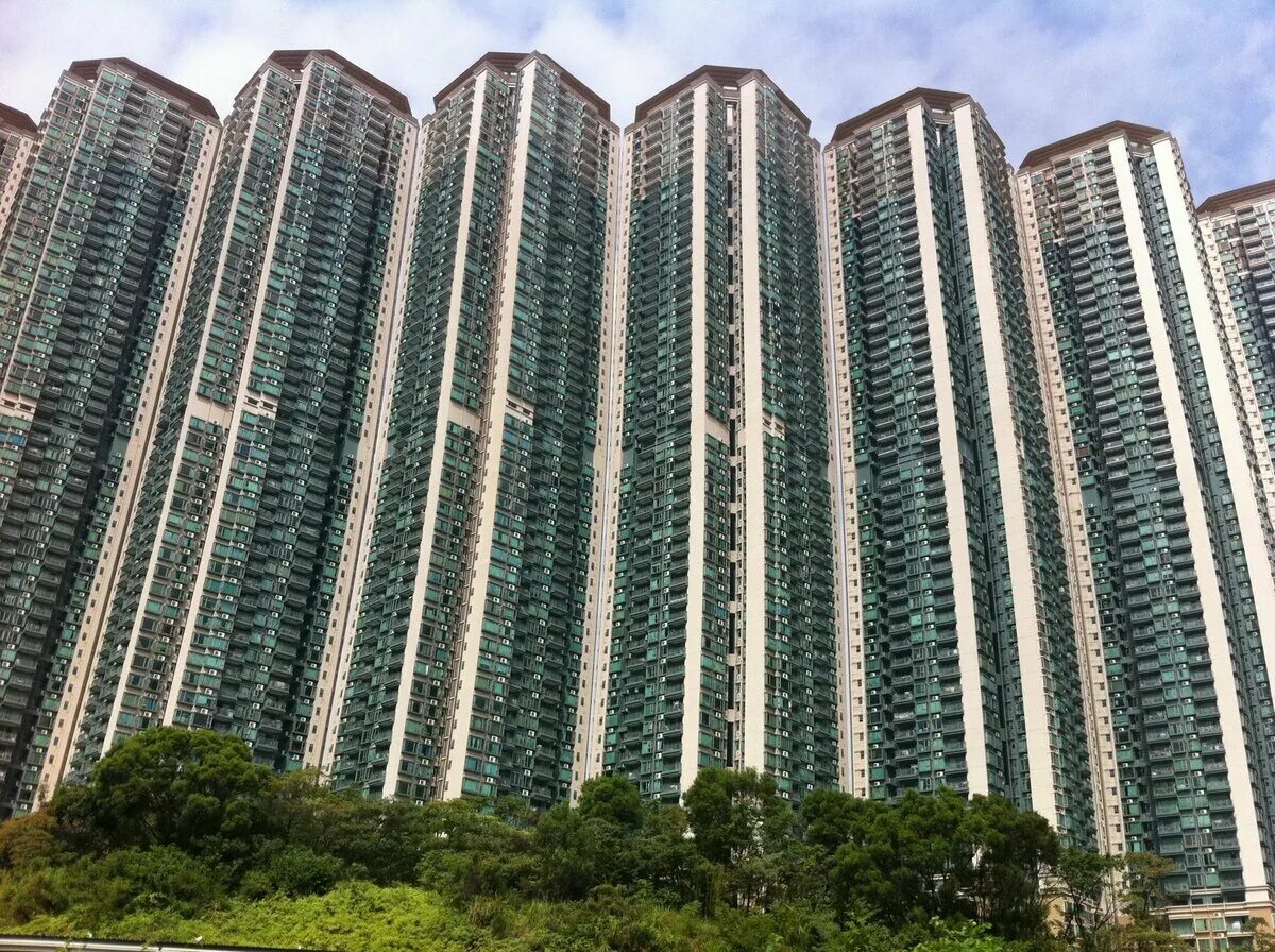 Taryan towers киев 2020. Киров высотки. Высотки кирова. Высотки красноярска. Дом 78 этажей.