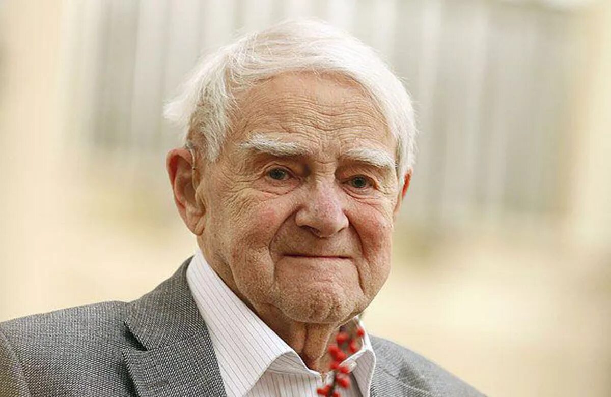 18 век писатели. писатели которые еще живы. писатели котрве прсали отприроле. поэты эмигранты. писатели которые еще живы.