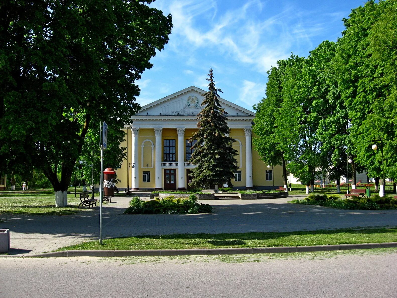 Счастного гродно. Скидель. Скидель город. Костёл Скидель. Скидель Беларусь.