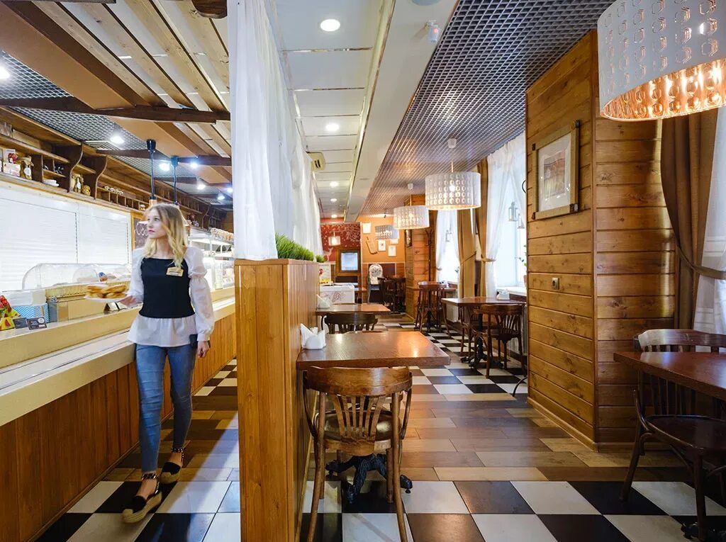 Кафе компот калуга маяковского. Кафе компот калуга. Компот циолковского 4. Кафе компот калуга. Компот циолковского 4.