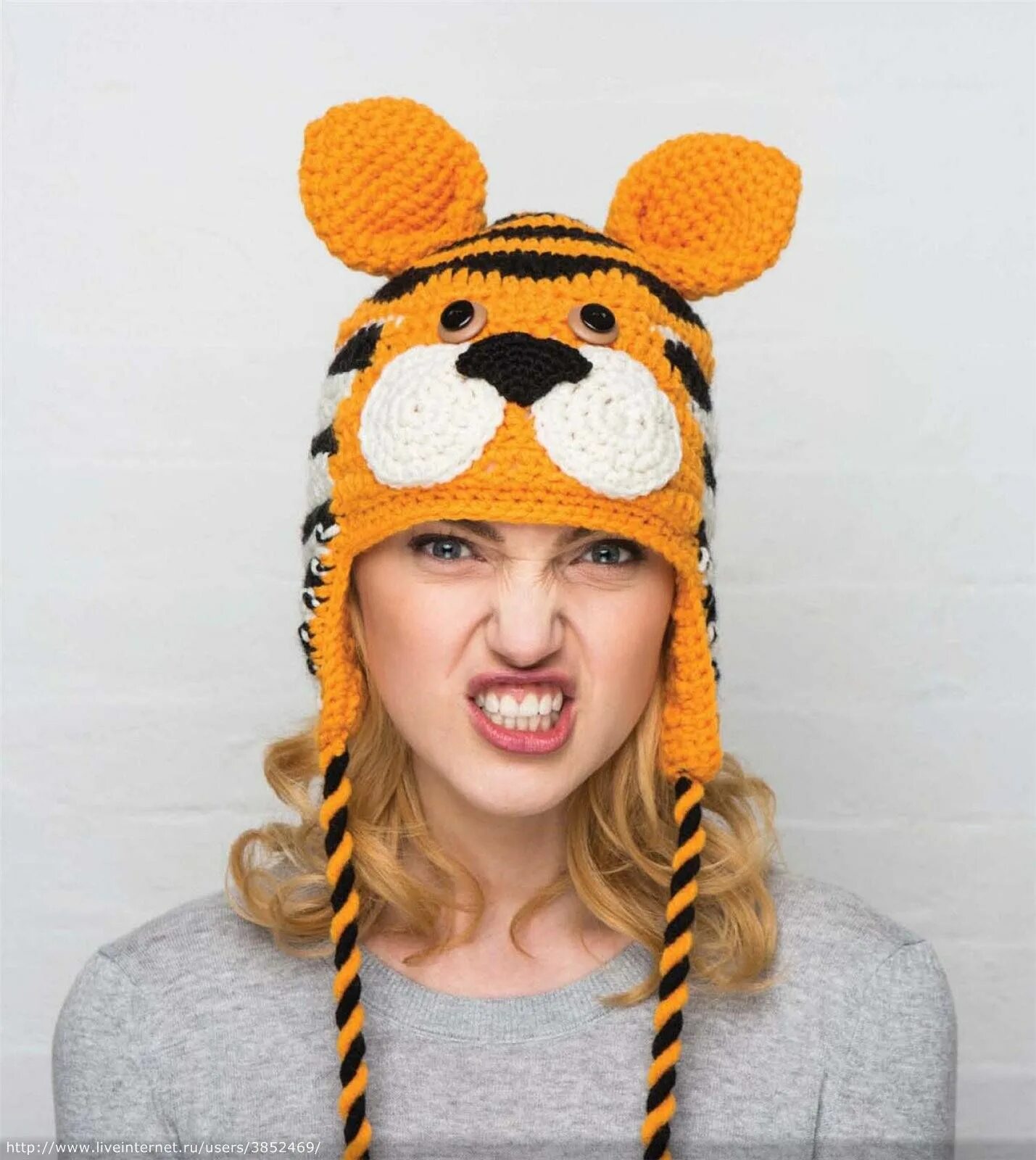 необычные шапки. дурацкие шапки. прикольные шапки. необычные шапки. смешные шапочки.