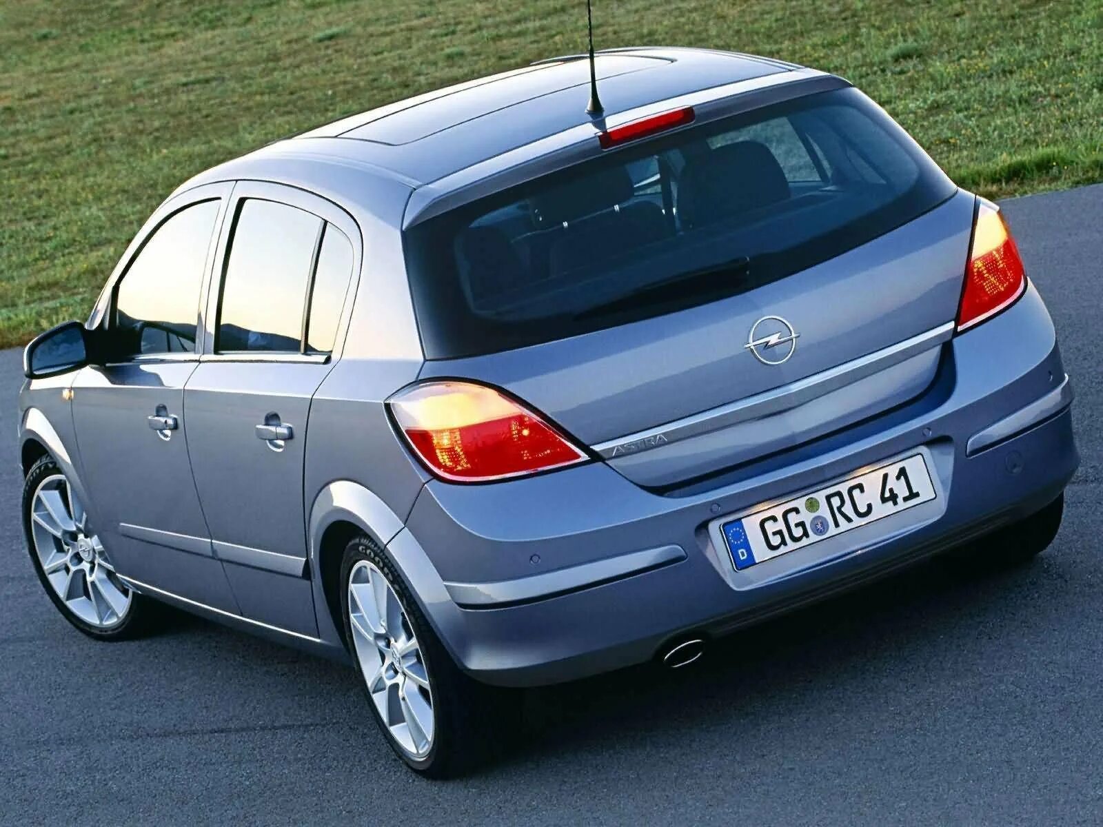 Opel h 2006