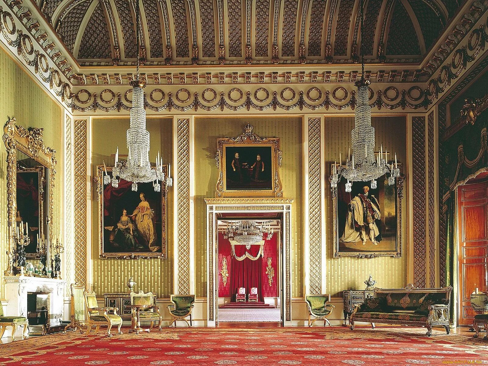 Букингемский дворец интерьеры. Букингемский дворец в Лондоне внутри. Букингемский дворец бальный зал. Букингемский дворец спальня королевы.