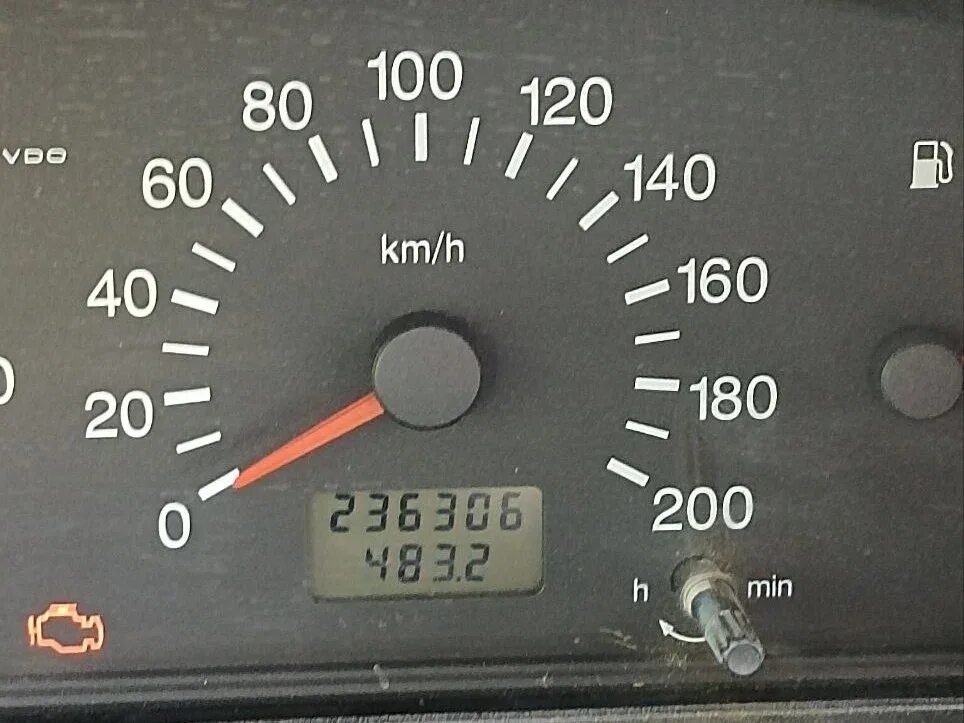 Стрелка спидометра не опускается на ноль. Стрелка спидометра не опускается на ноль. Стрелка спидометра не опускается на ноль. На газели больше 140 км/ч фото. Стрелка спидометра не опускается на ноль.