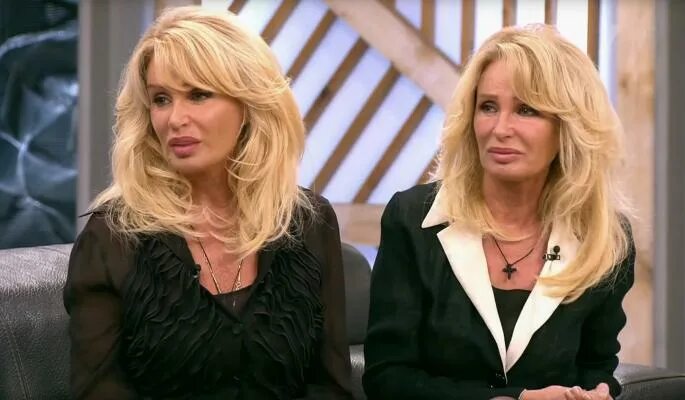 Сестры зайцевы в молодости. Жизнь сестер зайцевых. Сестры зайцевы. Сестры зайцевы. Сестры зайцевы.