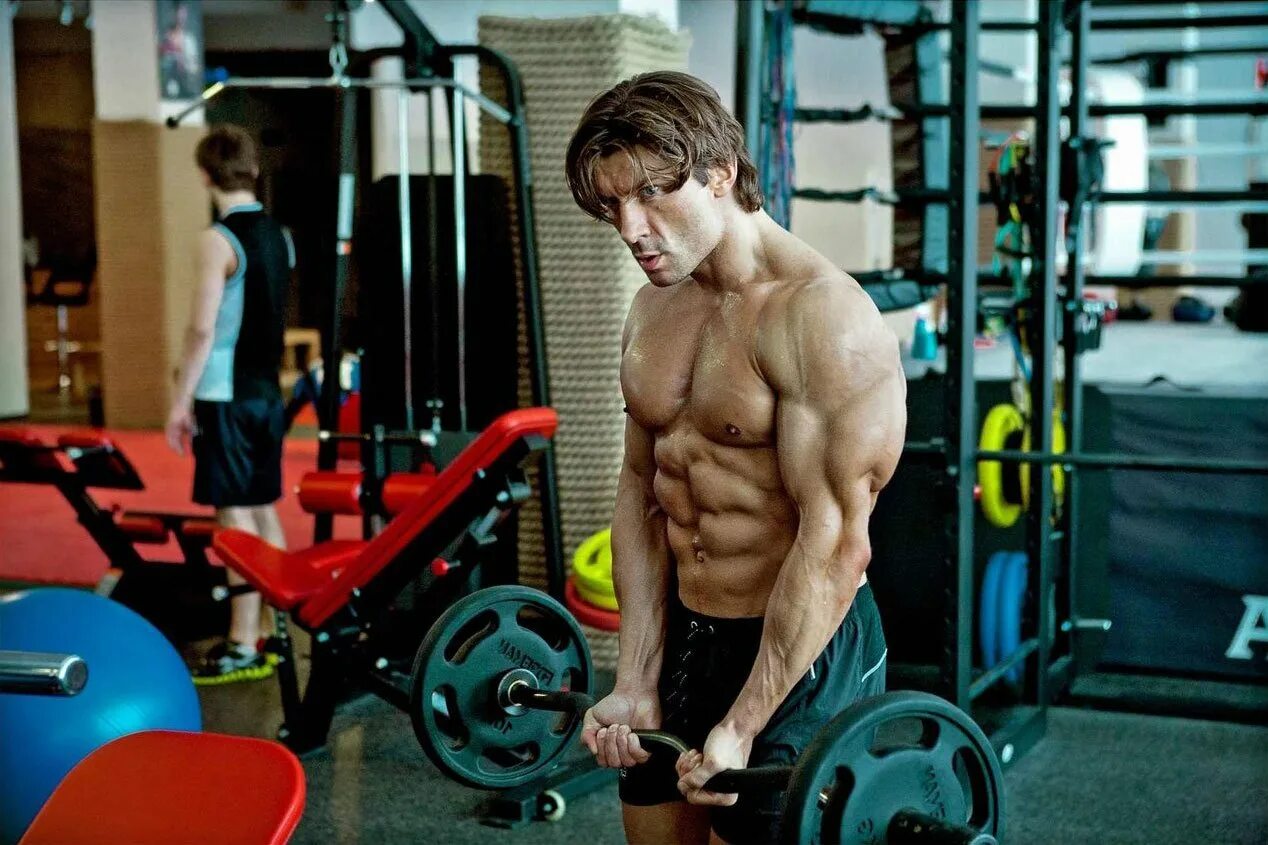 Программа тренировок на турнике и брусьях для начинающих. Программа тренировок арнольда шварценеггера на массу 3. Таблица отжиманий от пола с нуля. Таблица тренировки отжиманий. План тренировок на неделю дома.