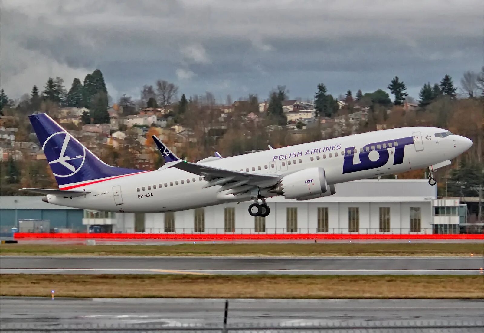 Boeing 737 Max 8 lot Polish Airlines. Полиш Аирлинес. Лот полиш Эйрлайнс. Польские авиалинии. Lot polish