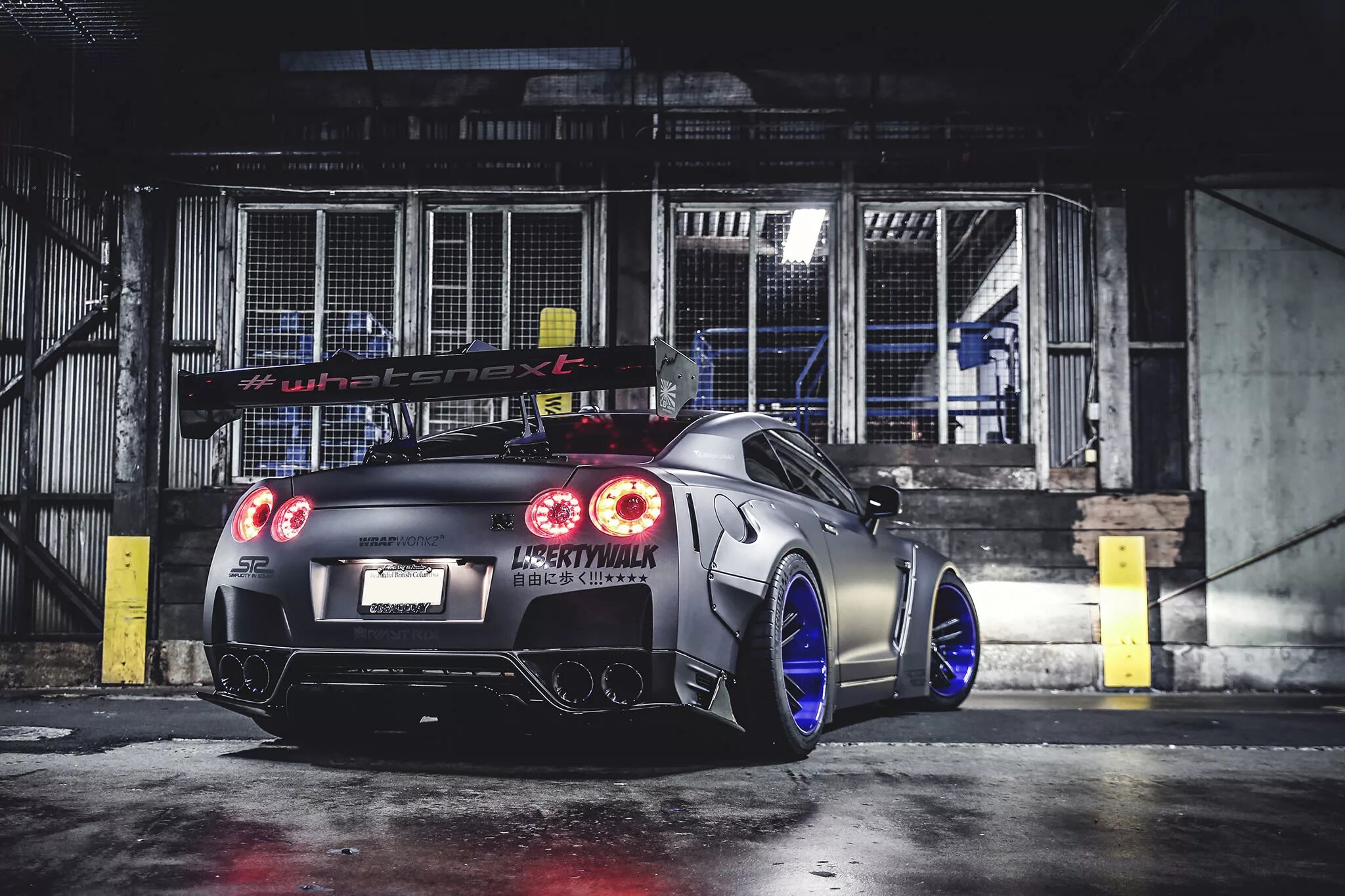 Тюнинг машин на пк. Nissan GTR Liberty walk. Nissan GTR r35 Liberty walk. Nissan GTR r35 Custom. Nissan GTR r35 Гочи.