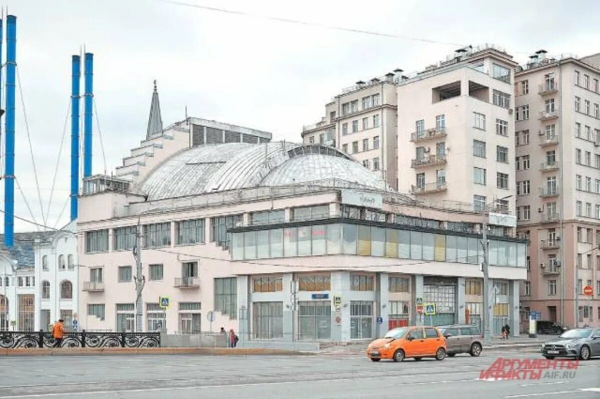 Дом ударник. Кинотеатр ударник москва. дом на набережной кинотеатр ударник. кинотеатр ударник реконструкция. кинотеатр ударник 2025.