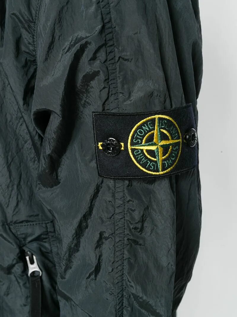 Stone island мужское купить. Куртка стон Айленд. Куртка стон Айленд оригинал. Куртка стон Айленд мужская. Патч стон Айленд на куртке.