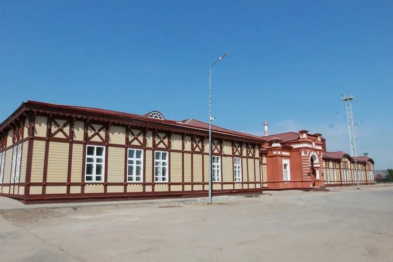 Станция Покровск-Приволжский. Станция Покровск Энгельс. Вокзал Покровск Энгельс. ЖД станция Покровск-Приволжский , Саратовской области.