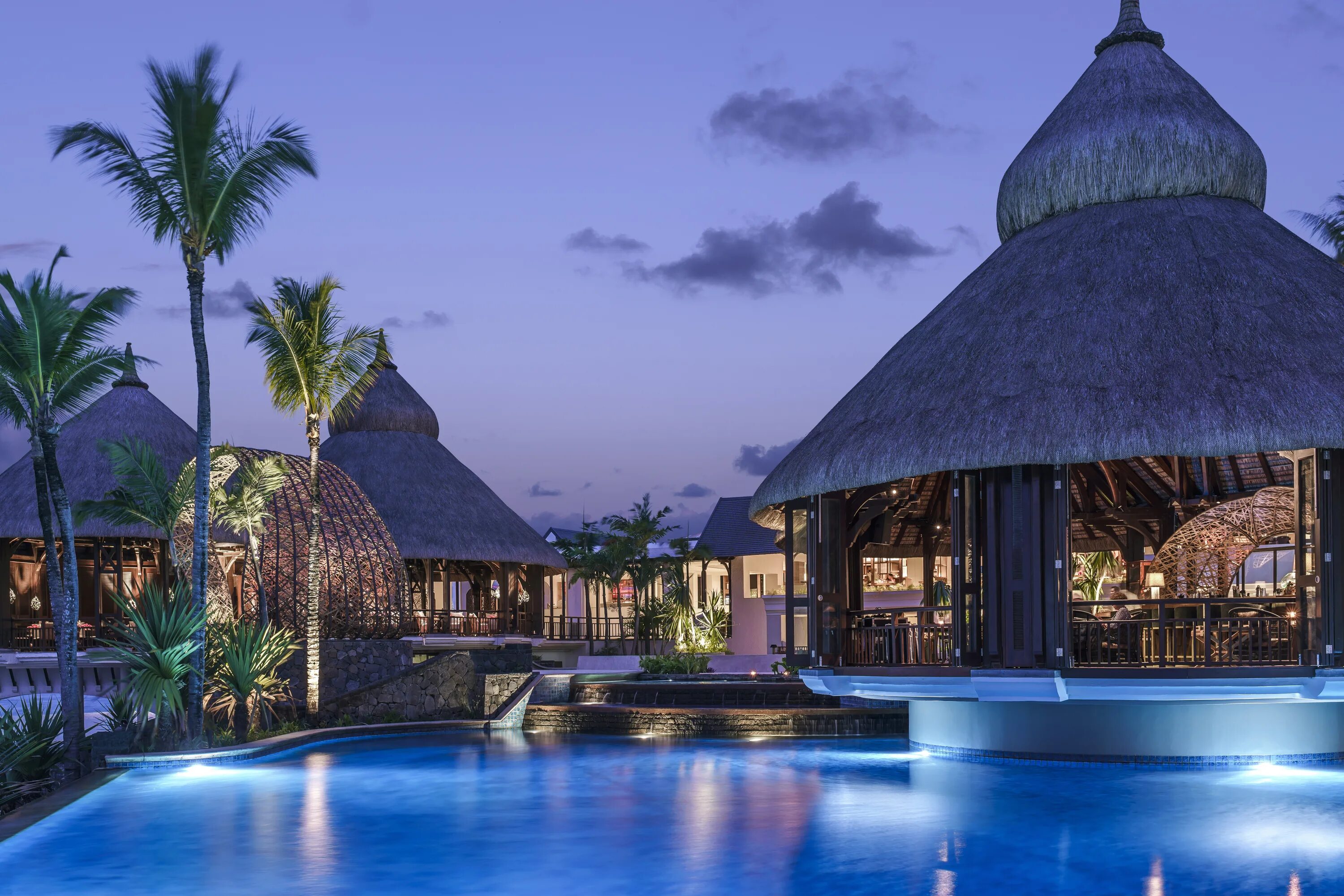 Le morne маврикий отель. Маврикий пляж леморн. Shangri la маврикий. Ле морн маврикий. Мауритиус остров.