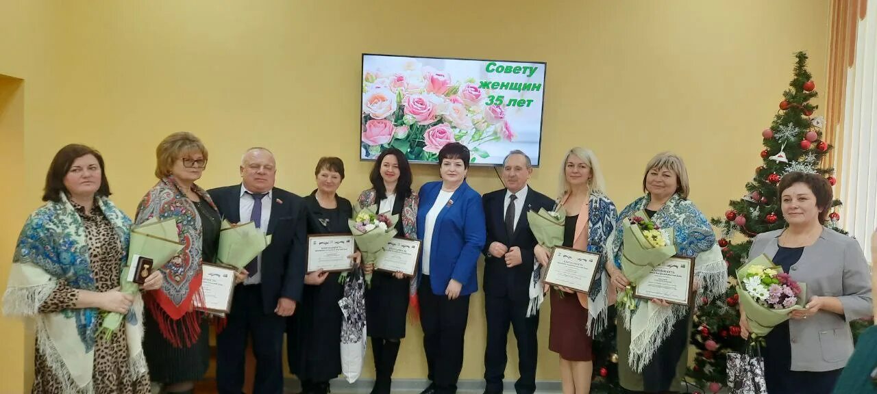 Белгородская область вейделевские сайты. Глава Вейделевского района Белгородской области. МКУ администрация Вейделевского района. Совет пенсионеров Вейделевского района. Глава администрации Вейделевского района Белгородской области.