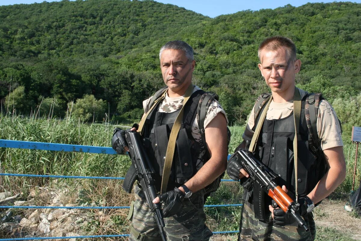 Волчонок стая. Стая герои. Волчонок стая. Стая герои. Стая герои.