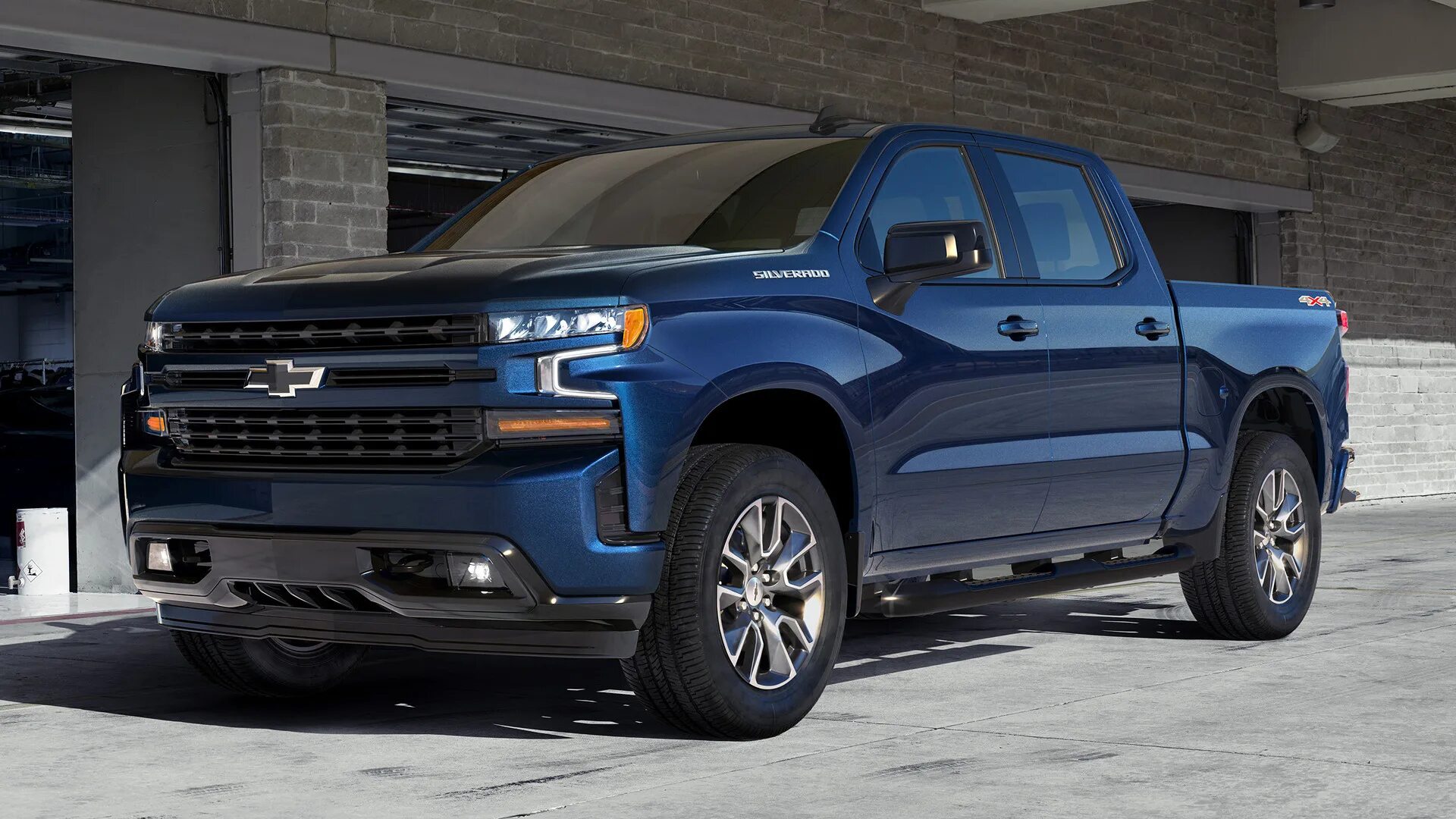 Chevrolet блоггер модели. Chevrolet Silverado 2018. Шевроле Сильверадо 2018. Chevrolet Silverado 2019. Шевроле пикап силварндо.