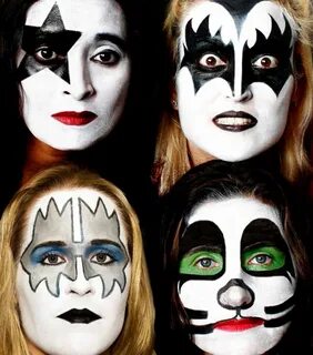 Kiss made make up