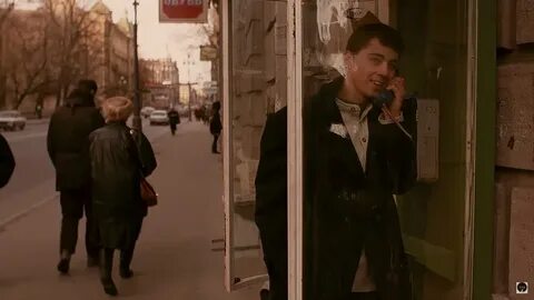 Брат вешает