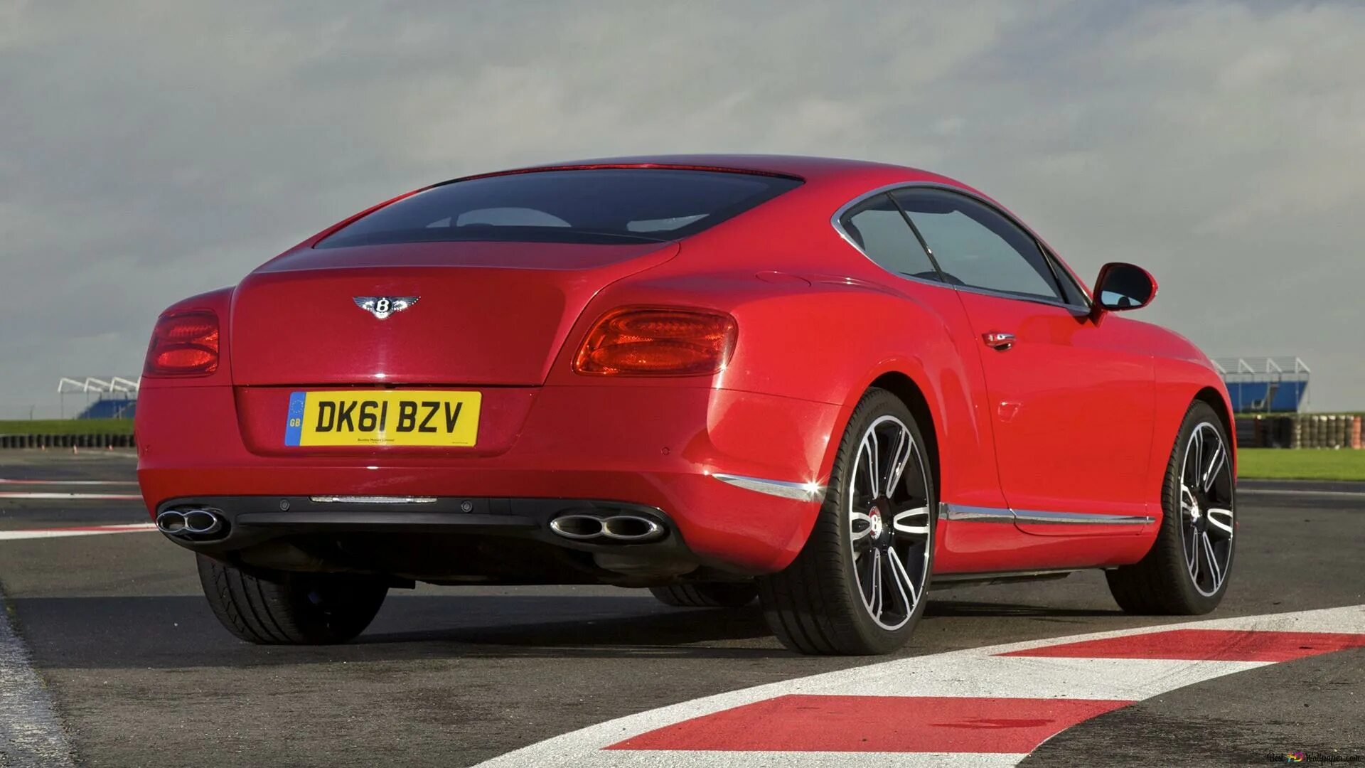 Bentley continental gt v8 2012. 6т и 5 ц. Continental gt 2012. Г т 8. Вы разтте в килограммох.