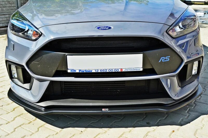 Бамперы ford купить. Ford Focus RS mk3. Бампер РС на Форд фокус 3. Бампер RS Ford Focus 3. Бампер передний Ford Focus 3 RS.