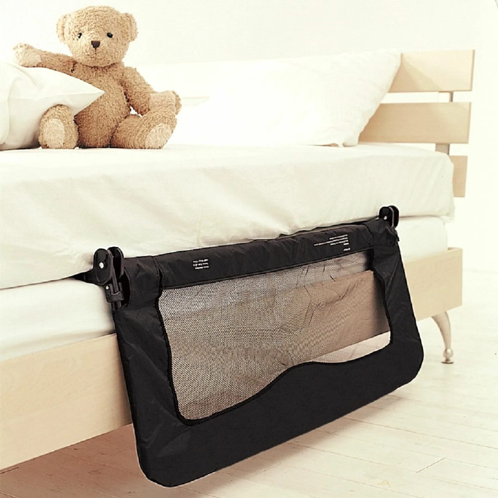 Bed guard. Baby dan барьер безопасности для кровати синий 140×210. Кровать огражденная рецками. Yatak bariyeri где купить в алании турция. Baby safe барьер для кроватки.