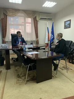 Депутат окружной думы