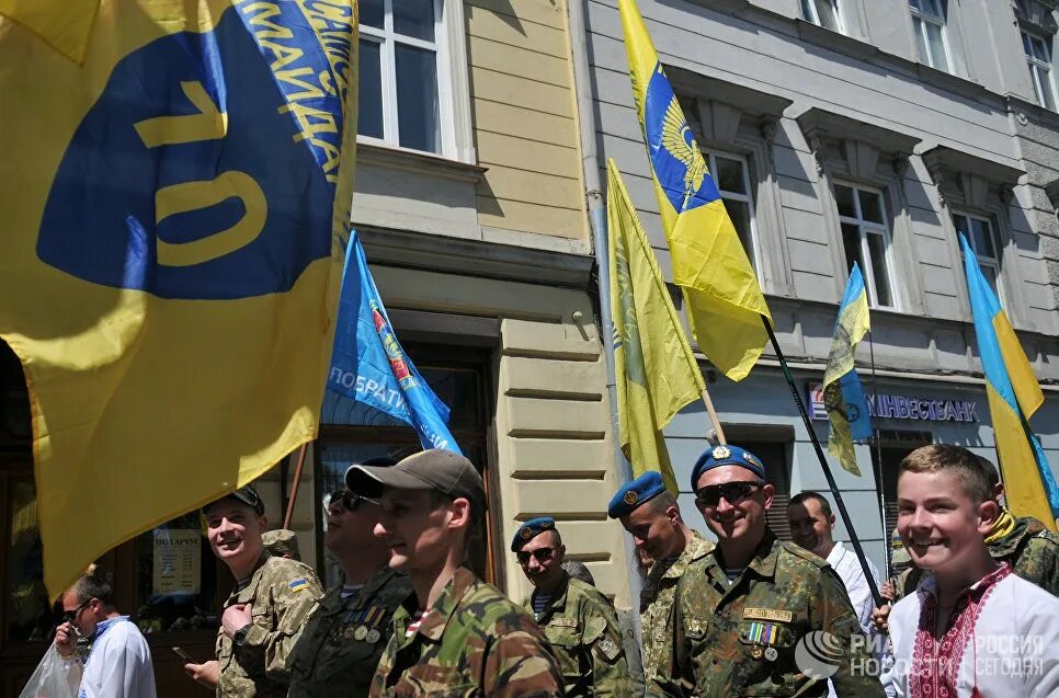 Замминистра обороны Украины маляр. Украинские военные. Герой Украины. Новости украины независимые сми